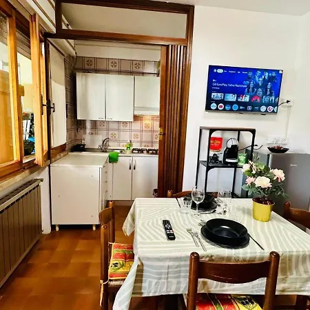 La Casa Nostra Bed & Breakfast *