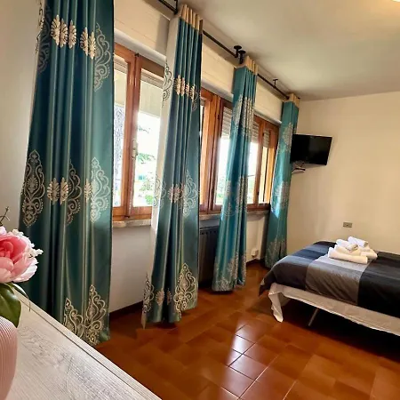 La Casa Nostra Bed & Breakfast Pisa
